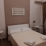 Couette-café La Baia Di Partenope 4*