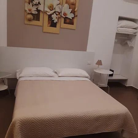 La Baia Di Partenope فندق مبيت وإفطار 4*