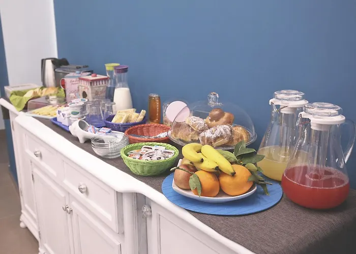 La Baia Di Partenope Bed & Breakfast 4*