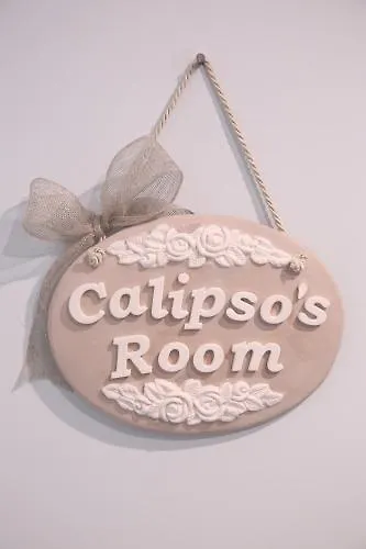 La Baia Di Partenope Bed & Breakfast 4*