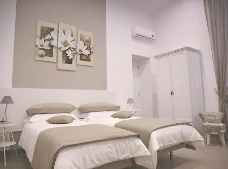 Bed and Breakfast La Baia Di Partenope Νάπολη