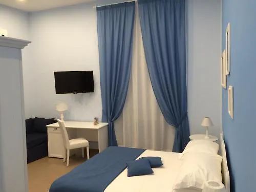 La Baia Di Partenope לינה וארוחת בוקר נאפולי